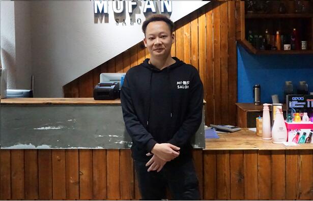 美發(fā)洗頭洗不好，被罵誰(shuí)都會(huì)不